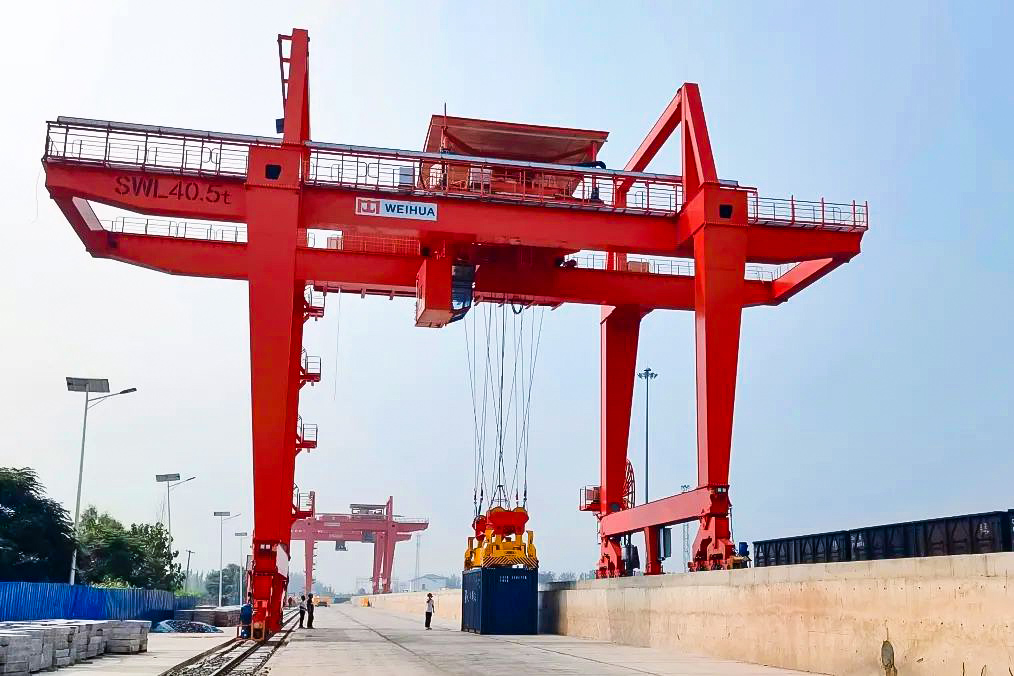 41t-container-gantry-crane-for-railway-logistic
