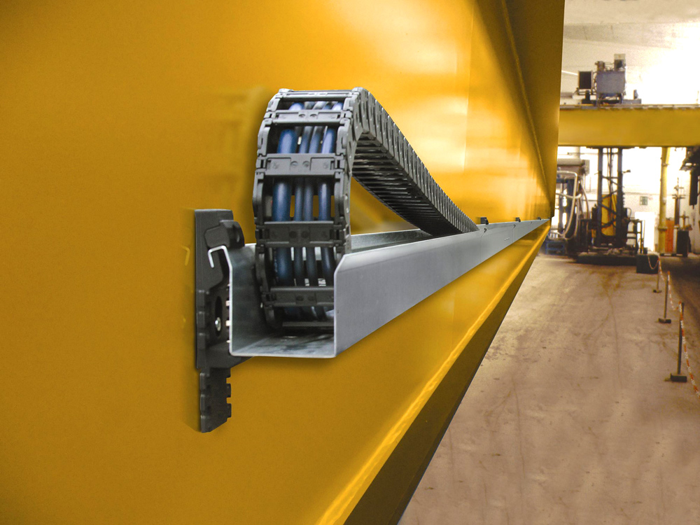 drag-chain-on-overhead-crane