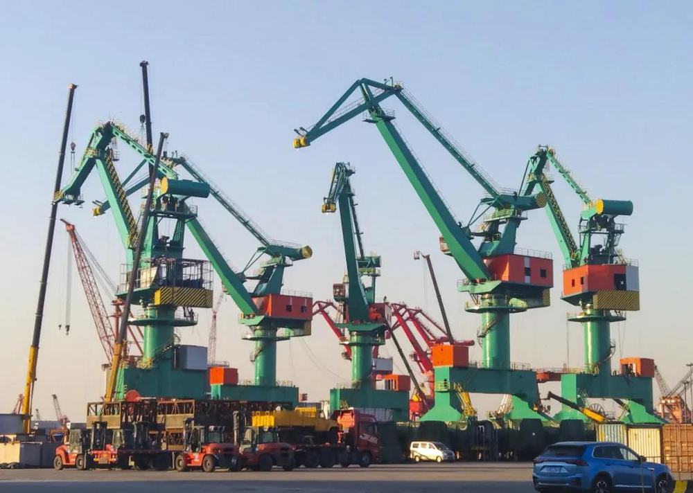 portal-cranes-for-Indonesia