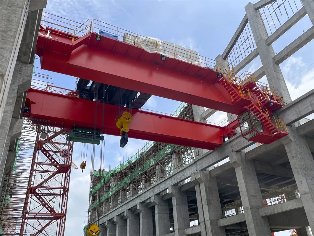 water-conservancy-projects-overhead-crane