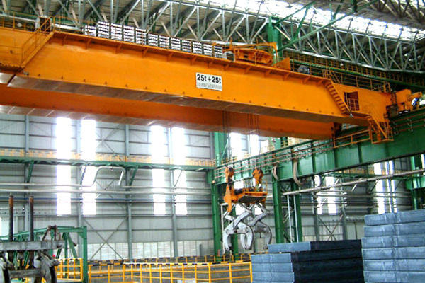 Overhead Crane with Clamps