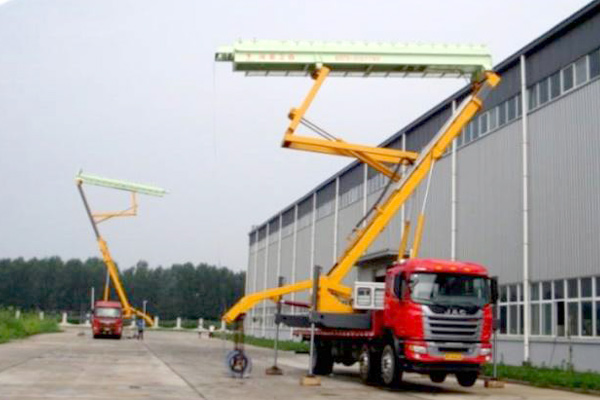 Tile Making Crane Truck