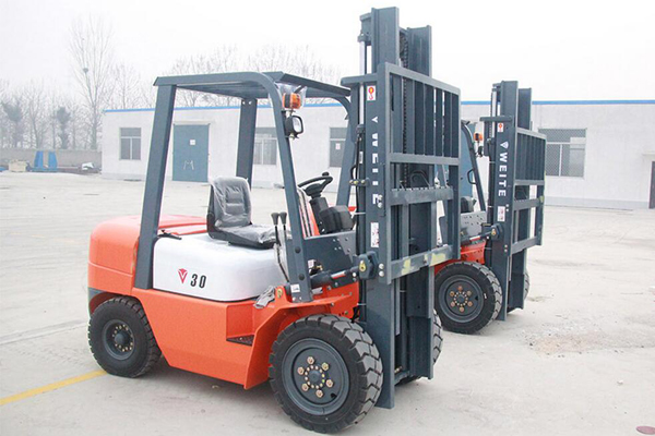 Forklift