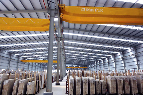 Stone-Overhead-Crane