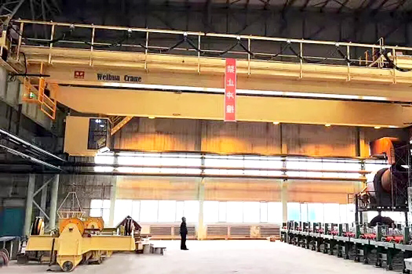 Overhead-crane-suction-beam