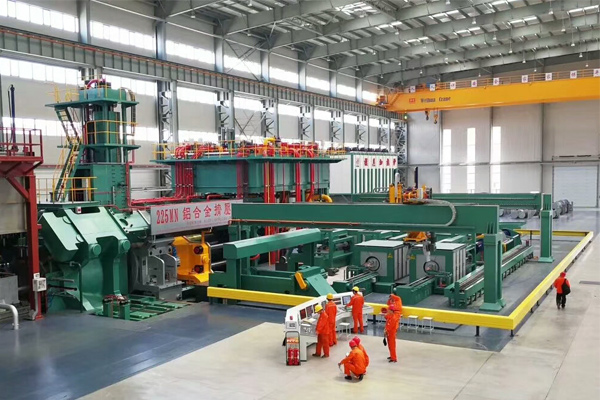 crane-Aluminum-alloy-production