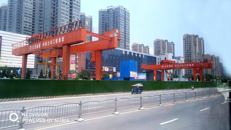 gantry-crane-subway-construction