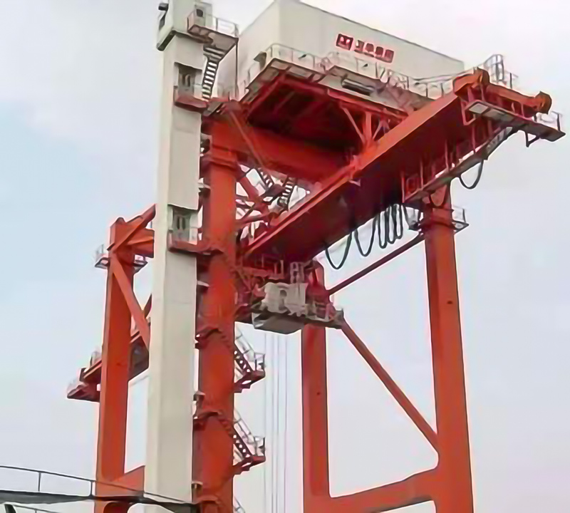 loading-unloading-crane-for-steel-industry