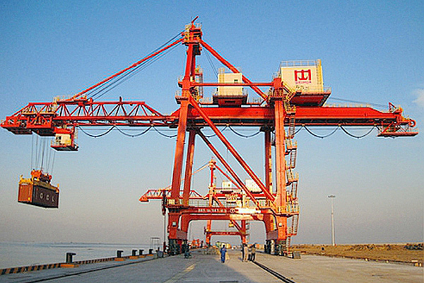 ship-to-shore-container-crane