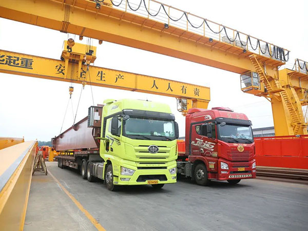 Weihua Large-capacity Cranes Shipping to Kazakhstan
